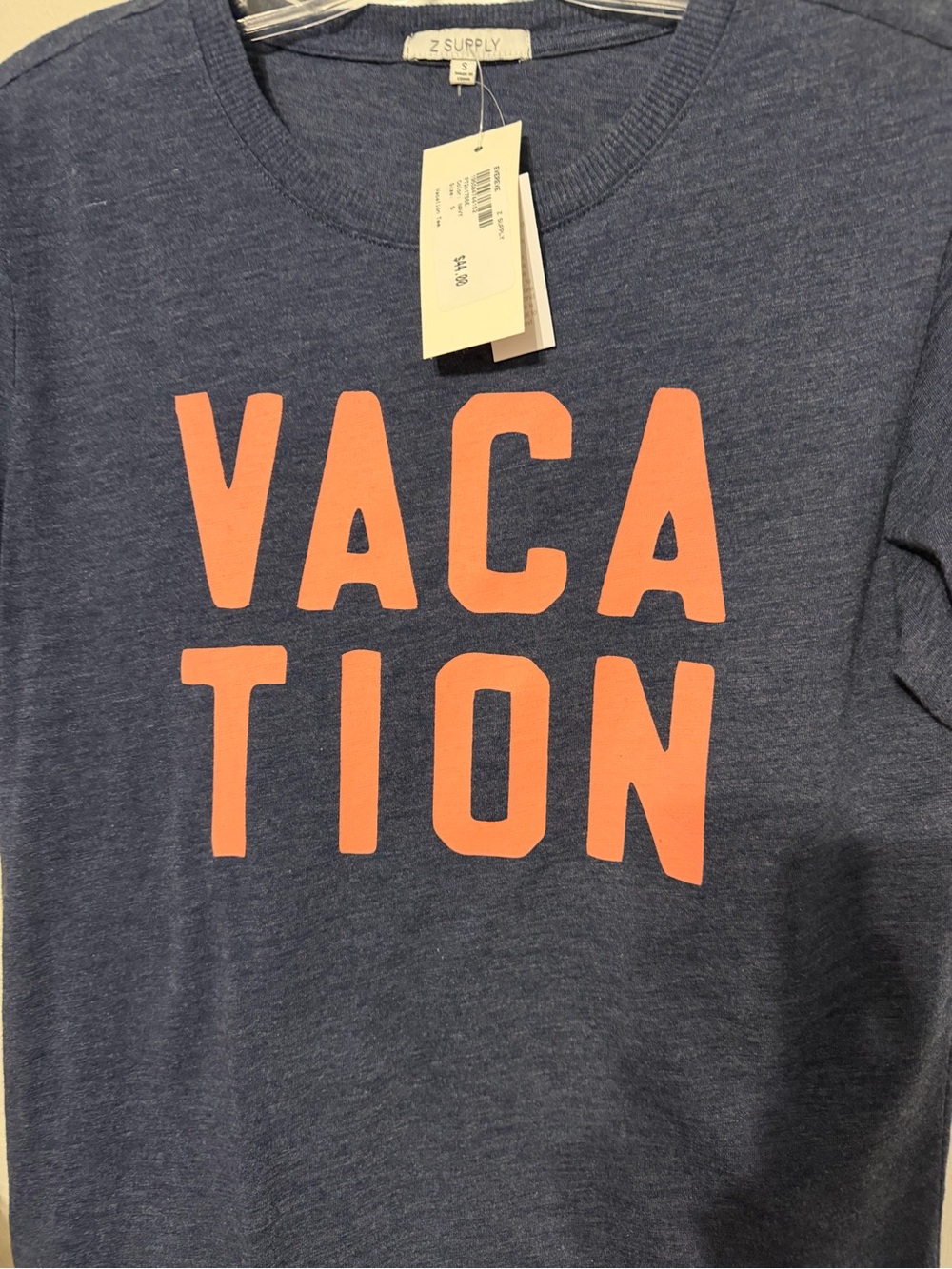 Z Supply 'VACATION' Graphic Tee - Navy with Coral Lettering NWT small